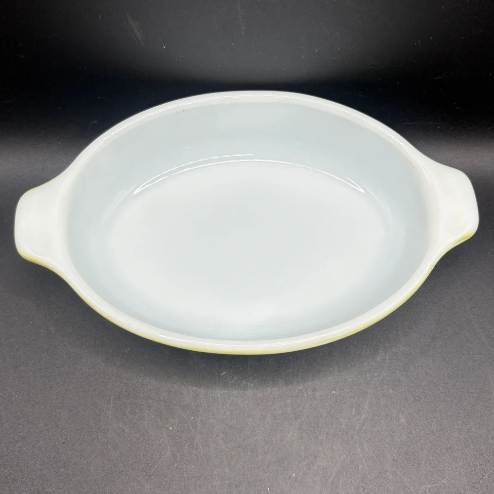 PYREX Vintage Green Pixie Au Gratin Casserole Dish 700 - 10 Oz Tableware Kitchen